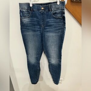 Women's Maurice's super high rise pull on jeans, large